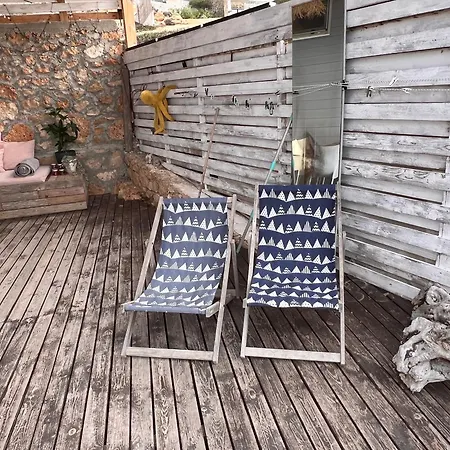 בית נופש Tiny Majvie