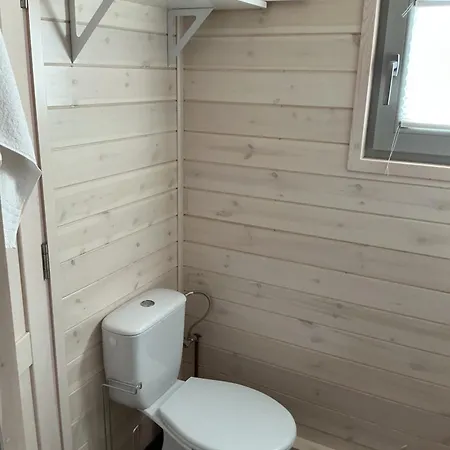Tiny Majvie Сasa de vacaciones